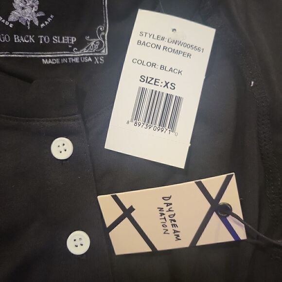 Daydream Nation You Had Me At Bacon Romper Sleeper Black XS - Picture 5 of 5